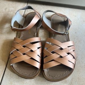 Saltwater Sandals in Pink Champagne